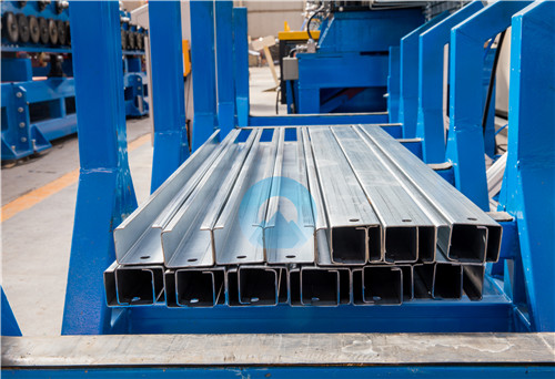 貨架拉桿冷彎生產(chǎn)線